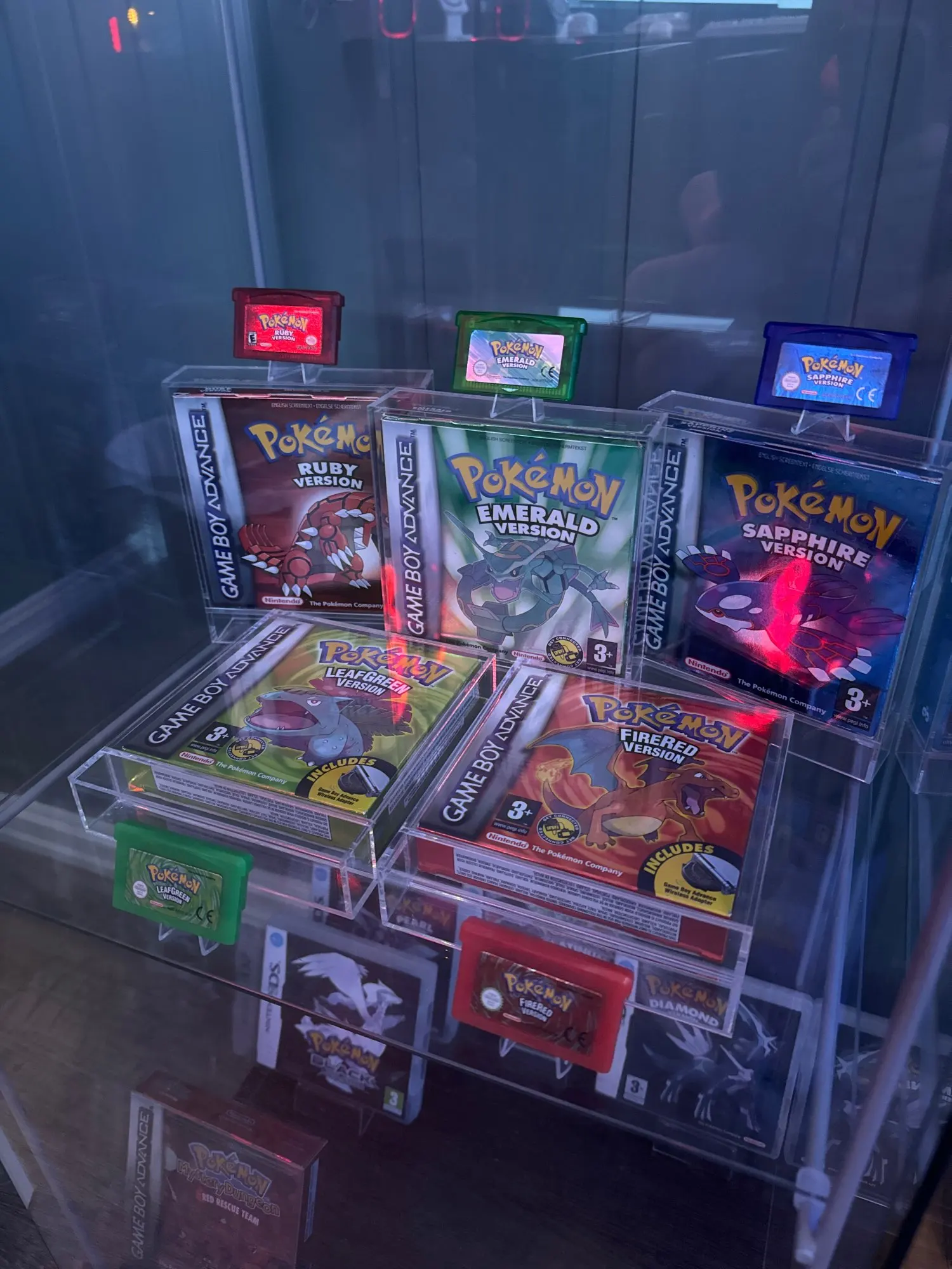 Luxuriöse transparente Acryl-S – Game Cartridge Case Bewertung und Preis